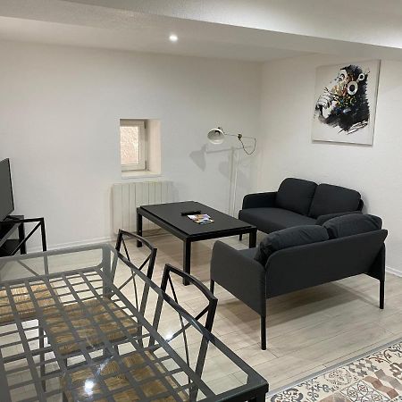 Appartement 2Eme Etage 42M2 Hyper Centre Ville / Parking Gratuit Riom Exteriér fotografie