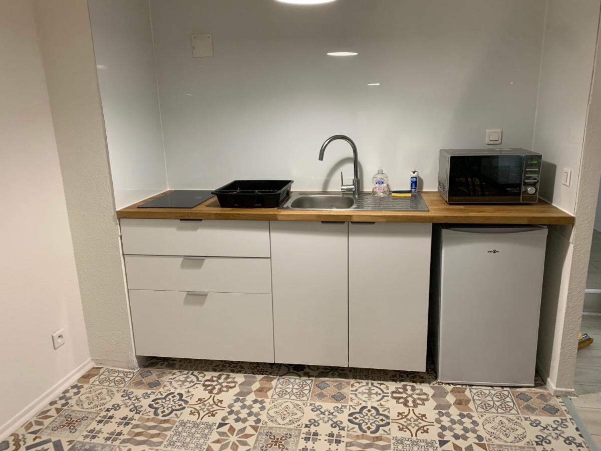 Appartement 2Eme Etage 42M2 Hyper Centre Ville / Parking Gratuit Riom Exteriér fotografie